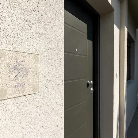 Elfisuites Apartman