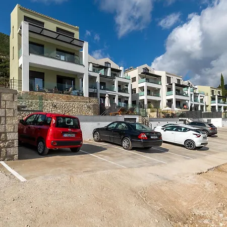 Elfisuites 아파트 니키아나