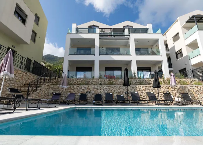 Elfisuites 니키아나